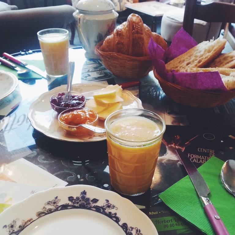 Processed with VSCOcam with f2 preset